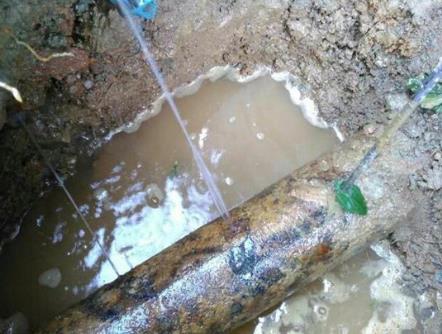 海港楼顶漏水维修公司分享下漏水检测的原理
